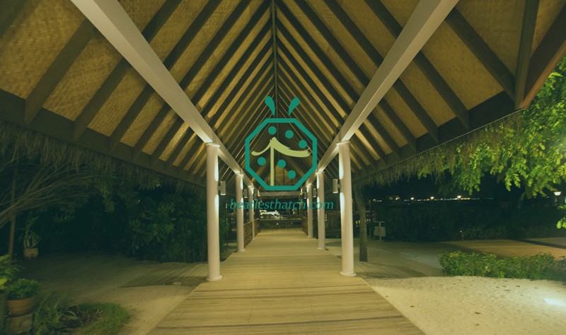 Artificial Bamboo Weave Mat For Tiki Hut Wall And Ceiling Decoration In The Park