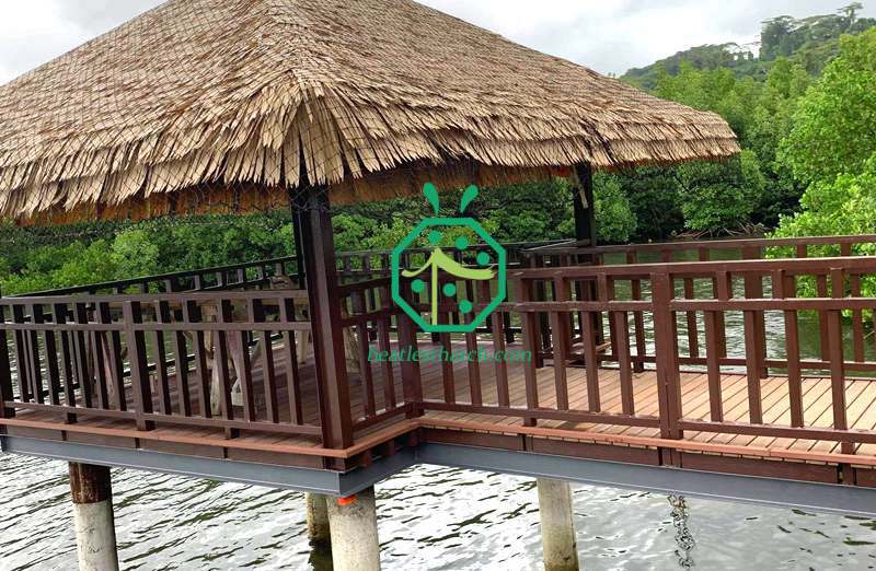 Synthetic viva palm thatch panel for park gazebo construction