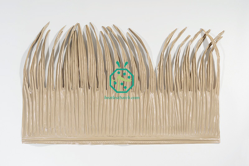 Palapa synthetic imitation palm leaf thatch roof panel for theme park construction in America
