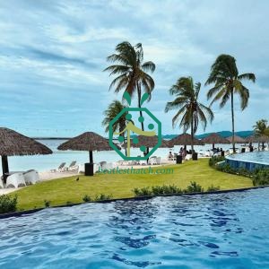 Long Lasting Synthetic Thatch Roof Costa Rica